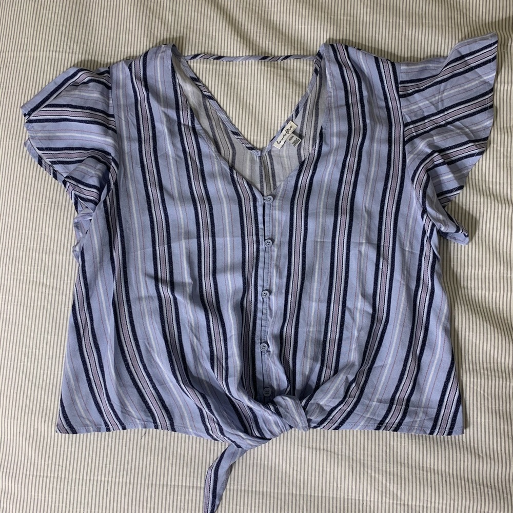 Cute Button-Up Top